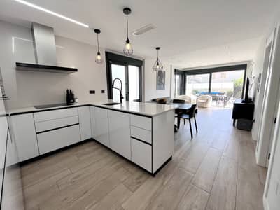 Property #TSR2200C - Image 3