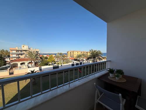 Gerenoveerd eerstelijns appartement met zeezicht in Torrevieja — foto 27