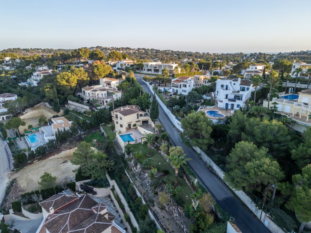 Villa a la venta con impresionantes vistas al mar - 15
