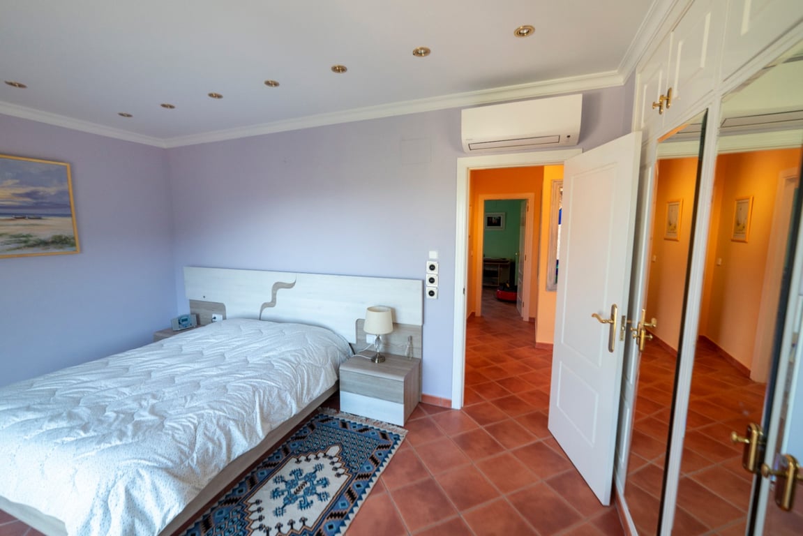 Villa de lujo con vista al mar en Denia - 18