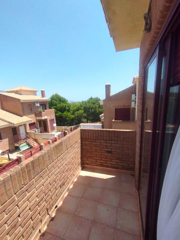 Property #RH20385 - 16