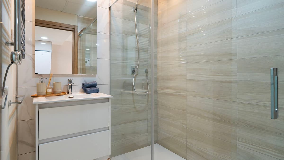 Gelijkvloerse nieuwbouwbungalow met 2 slaapkamers in Pulpí