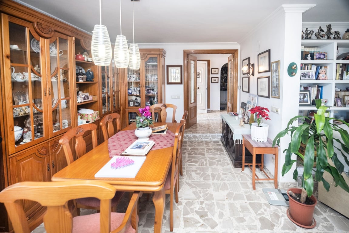 Xalet a la venda en denia amb vistes al mar - 4