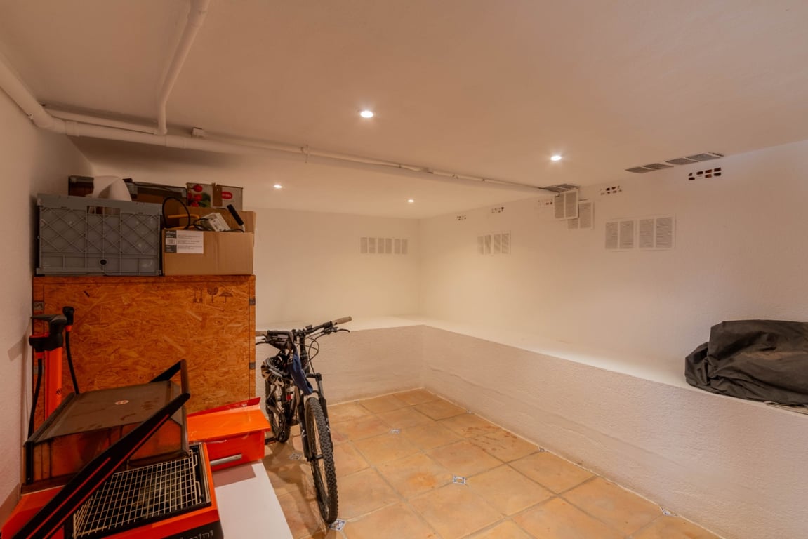 Elegant xalet a la prestigiosa urbanització La Lluca, Jávea - 35