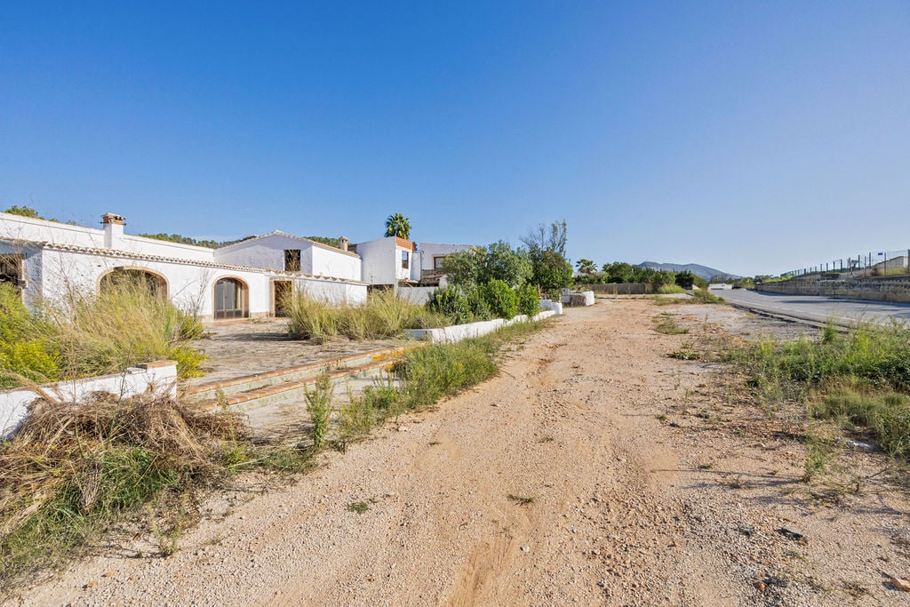 DHJ808A - For Sale. Commercial in Javea