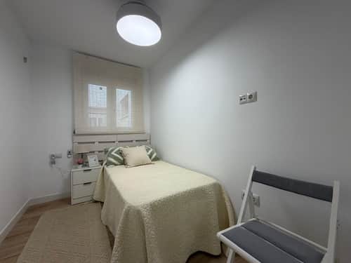 Gerenoveerd eerstelijns appartement met zeezicht in Torrevieja — foto 8