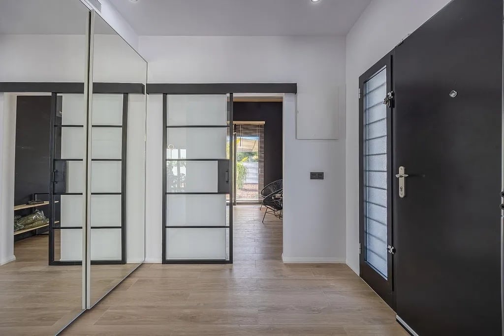 Property #RH20357 - 12