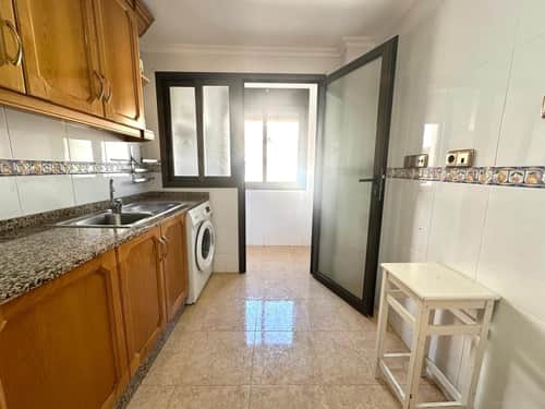 Appartement met 4 slaapkamers in Torrevieja — foto 11