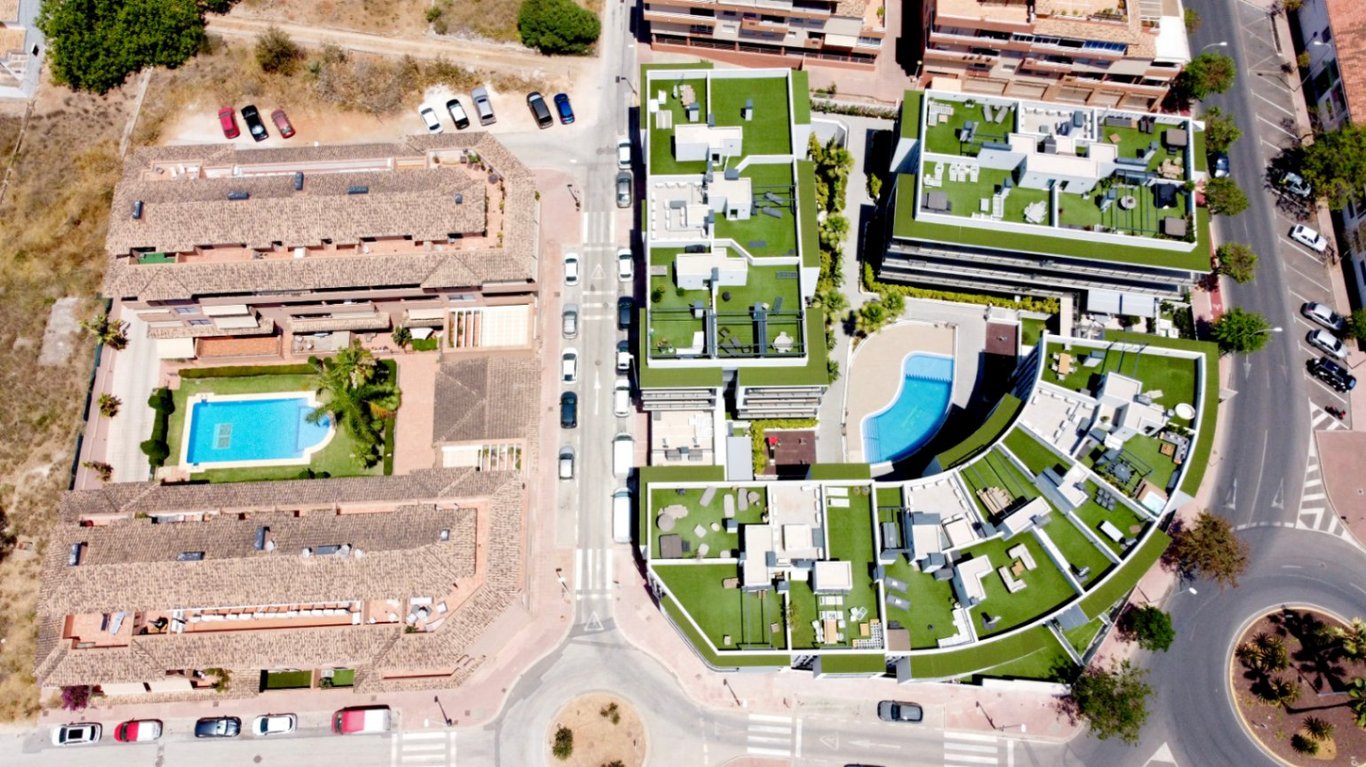 Moderno y elegante apartamento orientado al Sur con piscina, en Jávea - 29