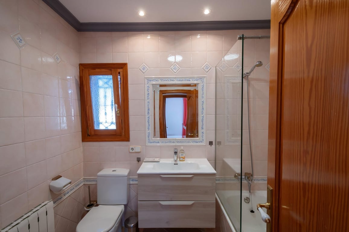 Property #RH21192 - 19