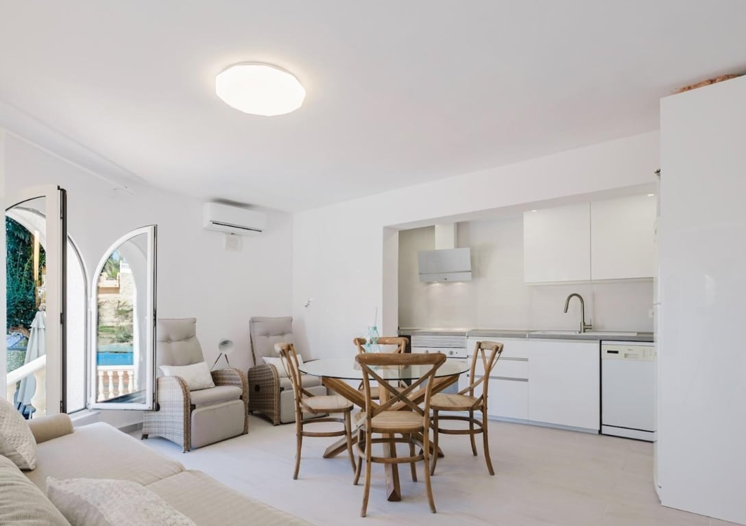 5-bed Villa in Calpe photo 10