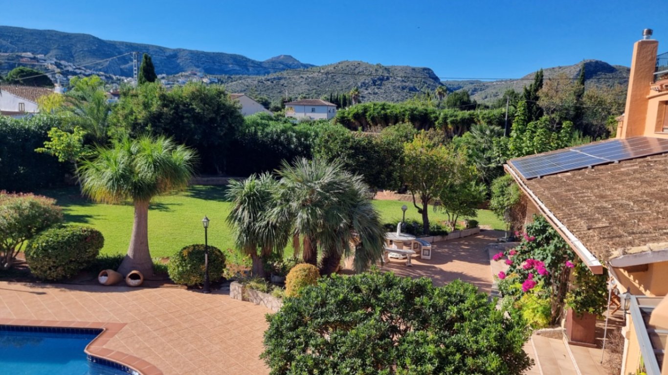 Casa de Camp amb Piscina, Garatge i molt de Camp a Pedreguer - 9