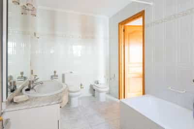 Property R4622881