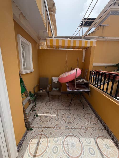 Bungalow met 3 slaapkamers op 900 meter van het strand in Torrevieja — foto 29