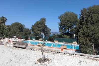 Property R4555960 - Image 3