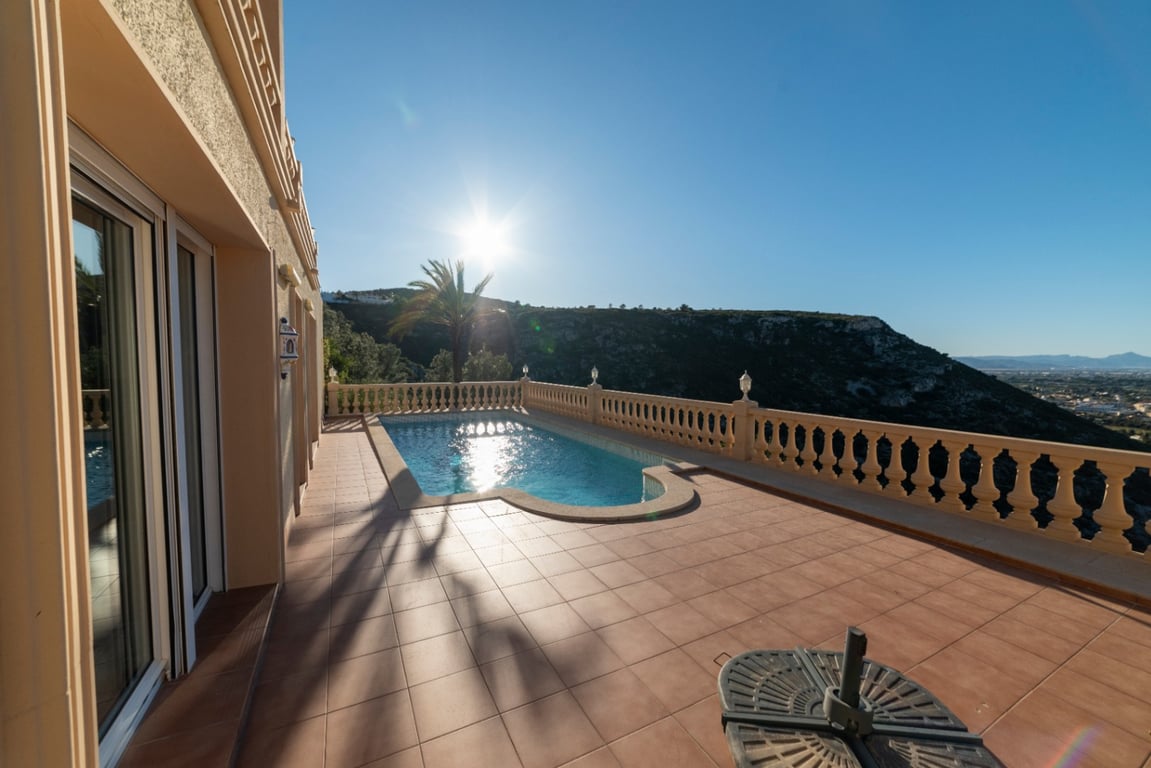 Villa de lujo con vista al mar en Denia - 44