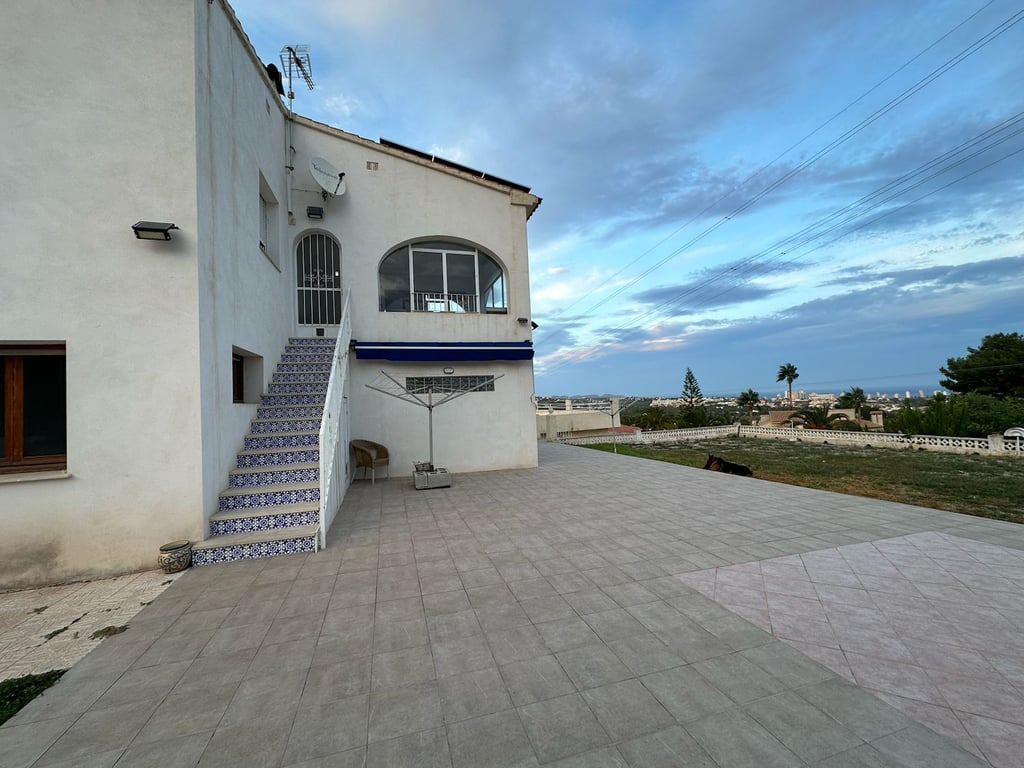 Villa  con vistas al mar en venta en Partida Estación, Calpe - 23