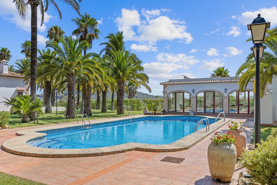 13-bed Villa in Jávea photo 17