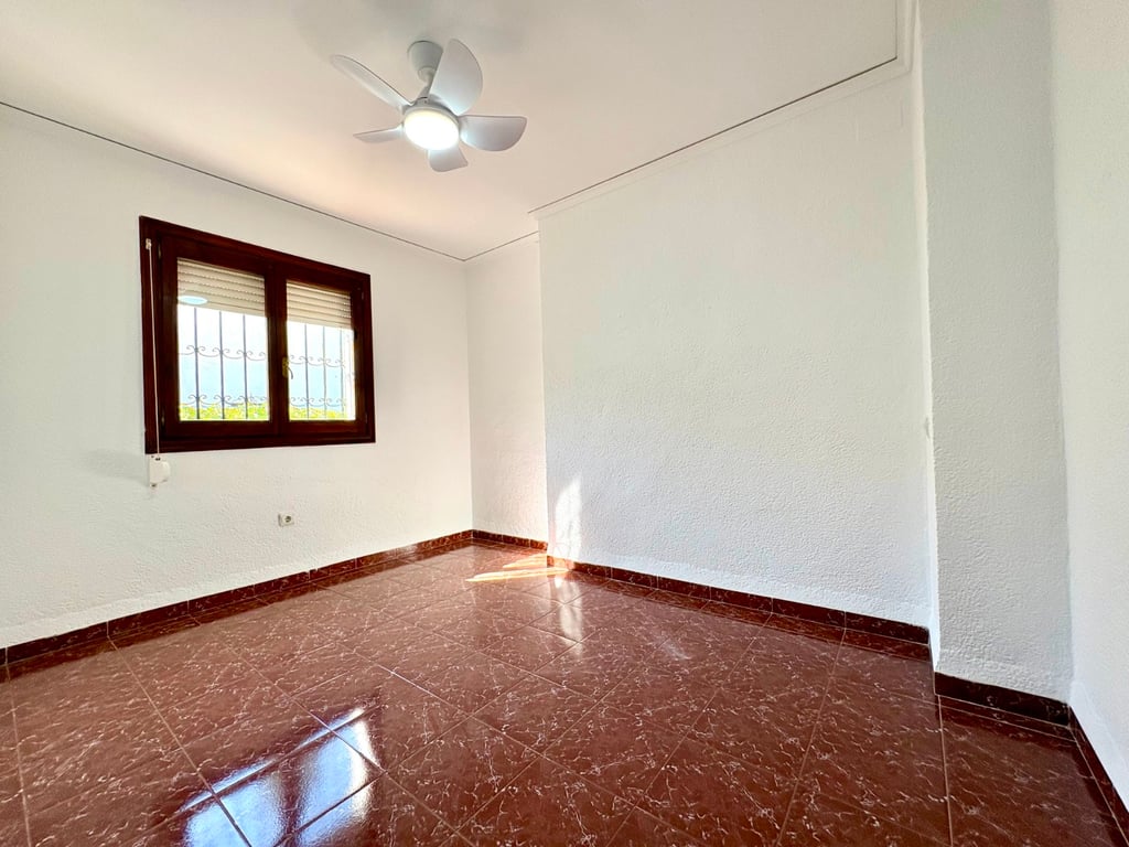 Property #RH20437 - 15