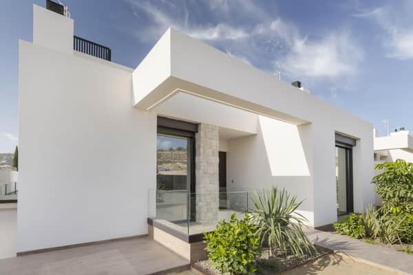 Gelijkvloerse Nieuwbouwvilla aan de Golfbaan in La Finca Golf, Algorfa