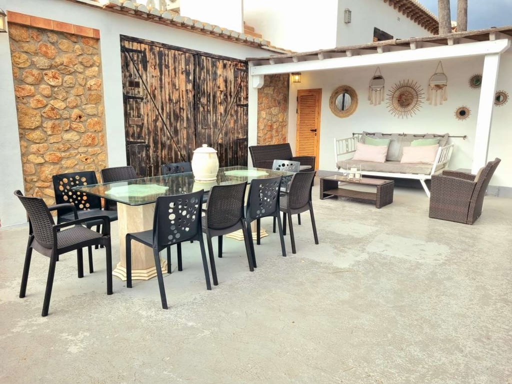 1 · Lliber ·  1.500.000€€ 1 · Lliber ·  1.500.000€€