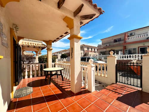 Rijwoning met 2 slaapkamers in Orihuela Costa — foto 6