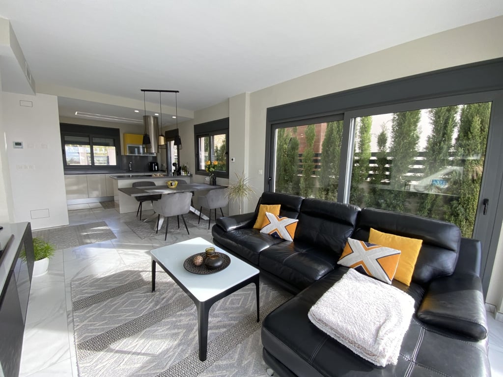 Property #RH20338 - 4