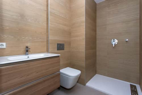 Nieuwbouwbungalow met solarium en zonnepanelen in Hondón de las Nieves — foto 11