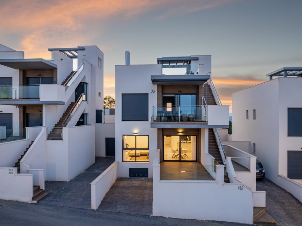 Villas and bungalows in San Miguel de Salinas - Oct 2024
