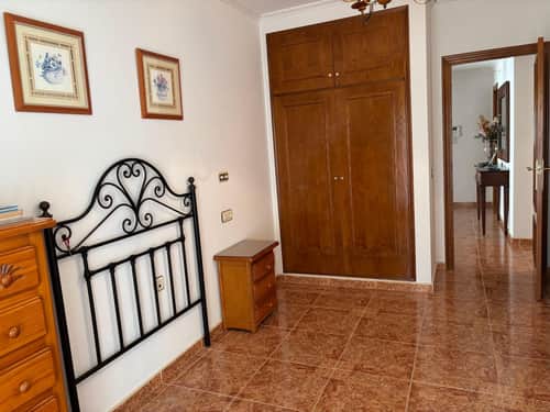 Rijwoning met 5 slaapkamers in Formentera del Segura — foto 22