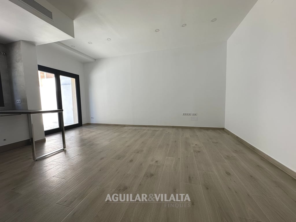 Brand-new house - 28