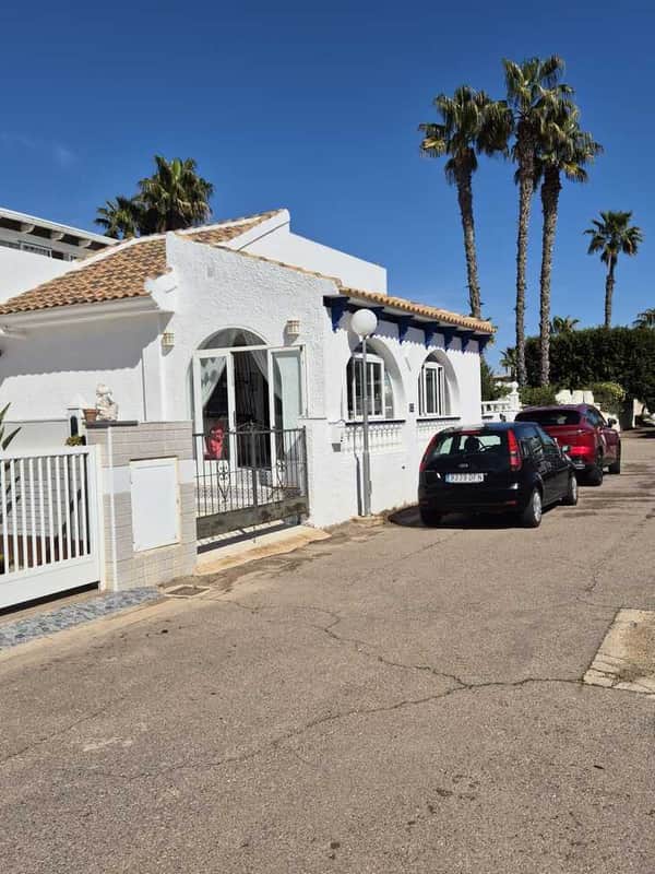 Woning met 3 slaapkamers in Los Alcázares
