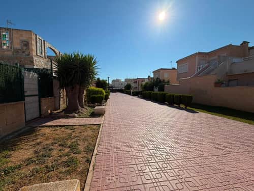 Rijwoning met 3 slaapkamers in Torrevieja — foto 42