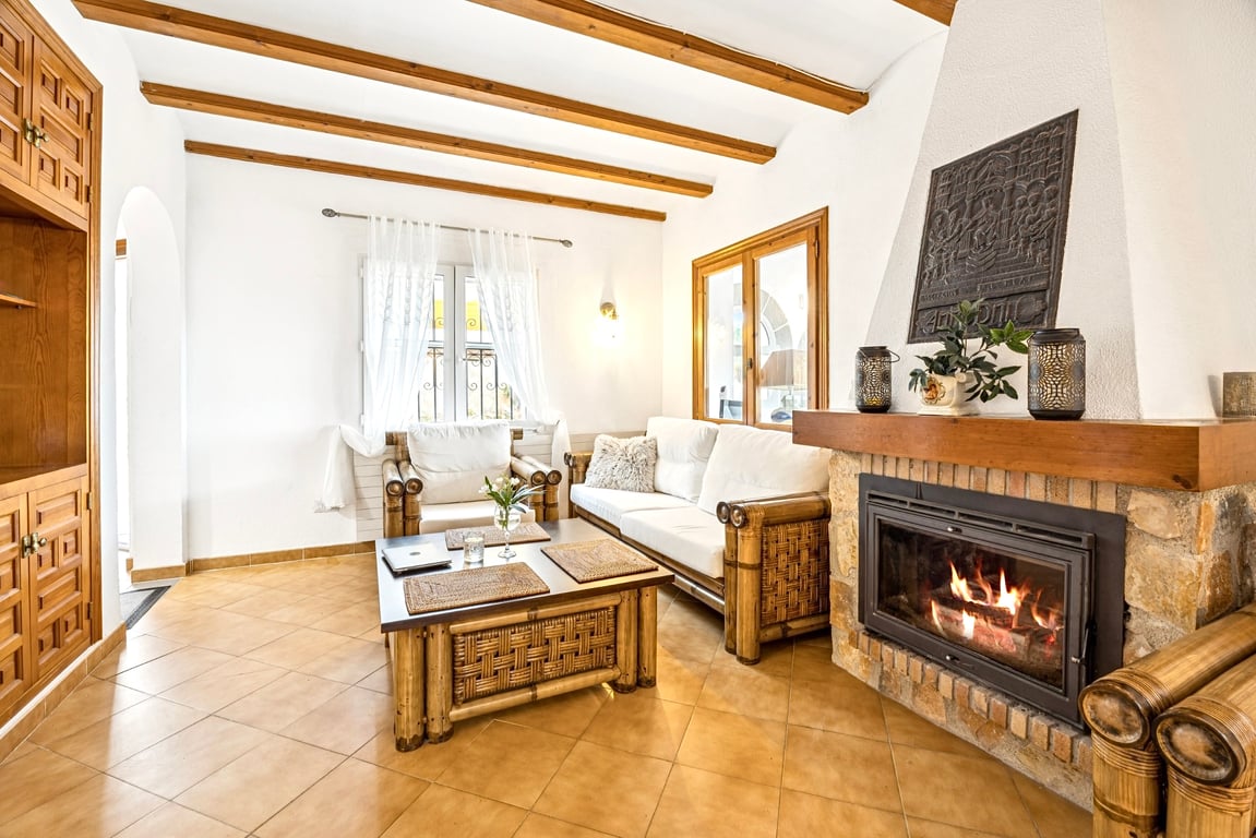4-bed Villa in Dénia photo 13