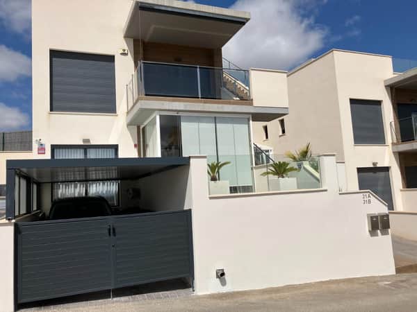 Bungalow met 2 slaapkamers in San Miguel de Salinas