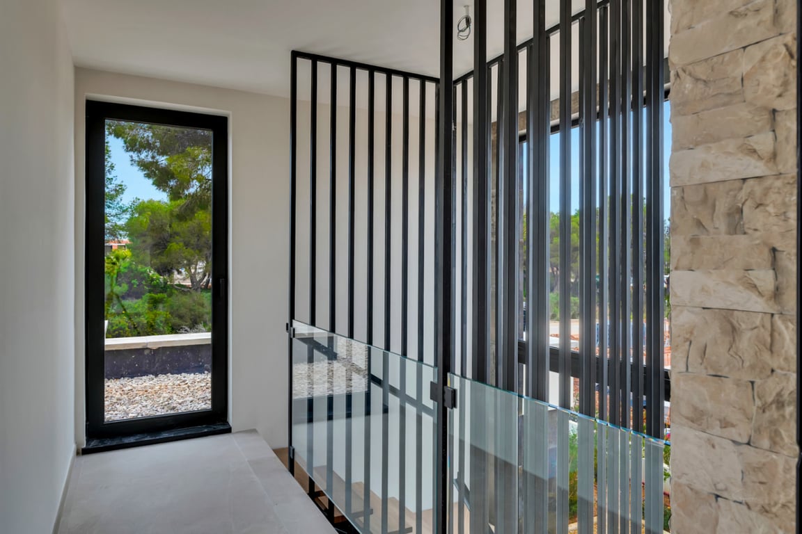 Villa de lujo de nueva construcción ubicada en una zona tranquila - 17