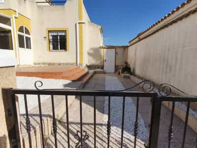 Bungalow in Punta Prima (Orihuela Costa) (VZMR213) - 4