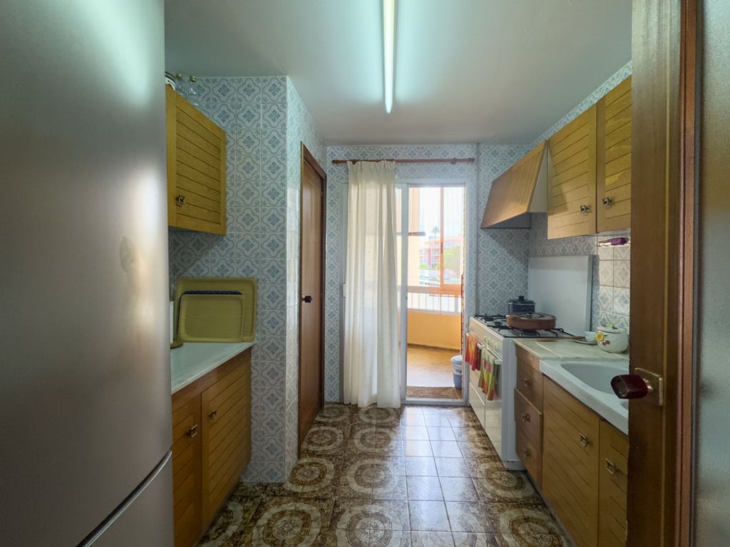 Apartamento en venta de 3 habitaciones con piscina en Denia - 11