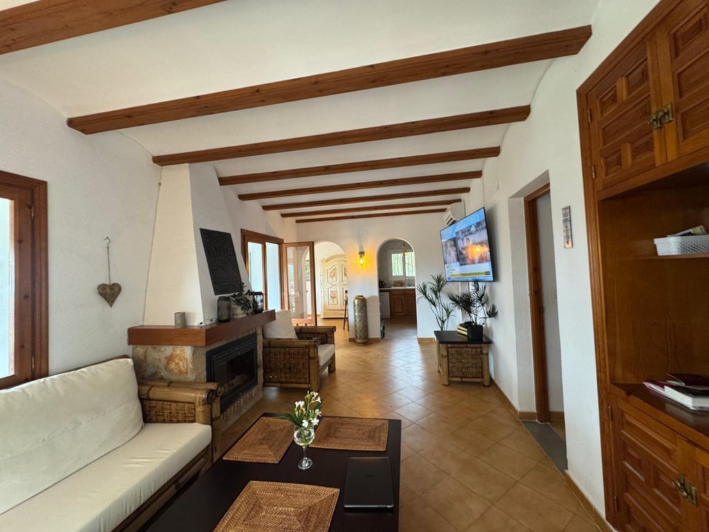 Chalet en venta en Denia, Zona Montgó: 4 habitaciones, piscina privada - 16