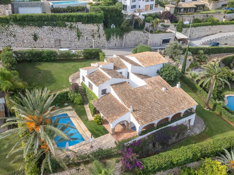 Villa met panoramisch zeezicht in El Tosalet, Jávea