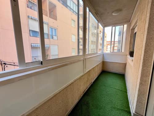 Appartement met 4 slaapkamers in Torrevieja — foto 14