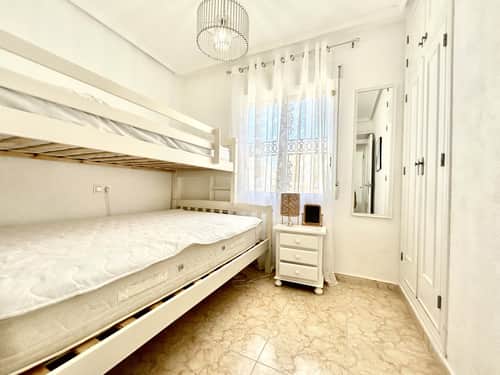 Rijwoning met 2 slaapkamers in Punta Prima — foto 15