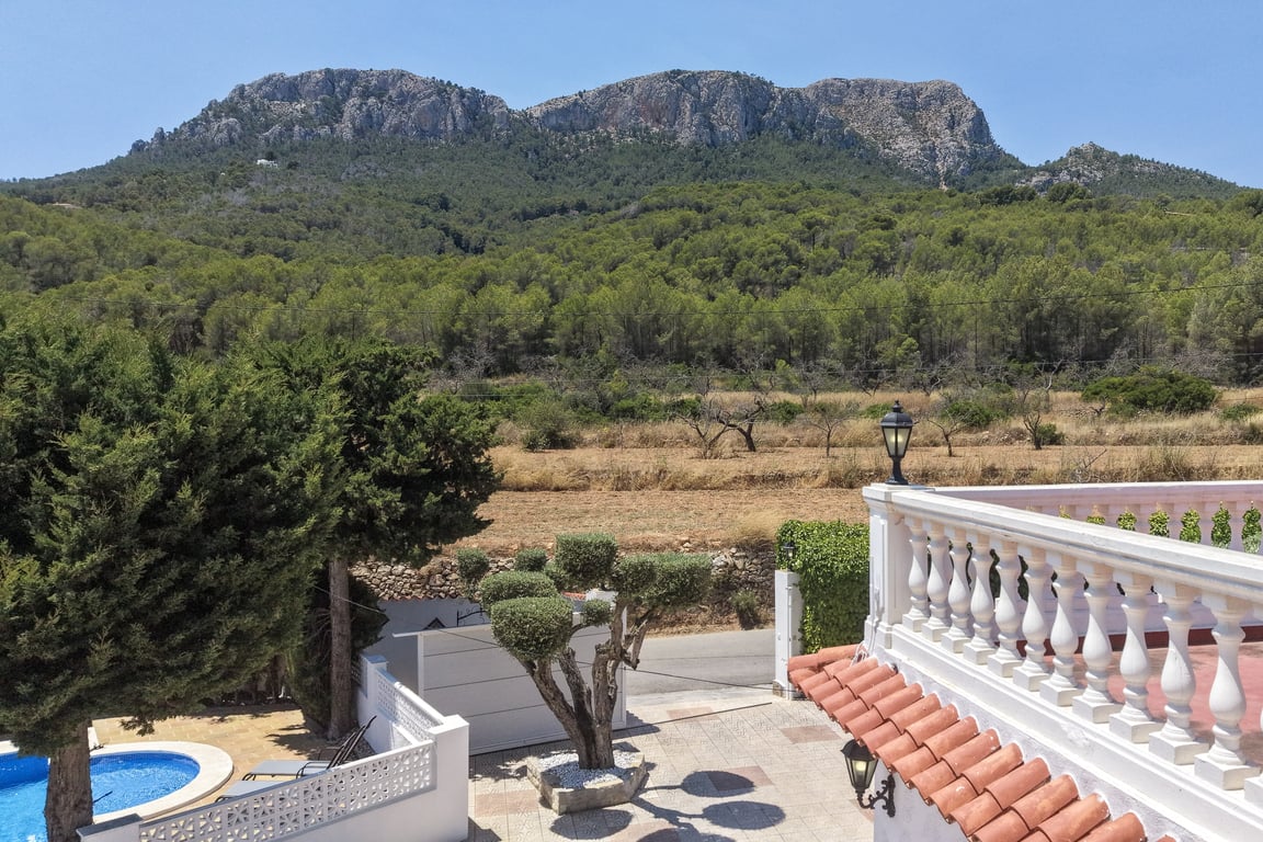 4-bed Villa in Benissa photo 16