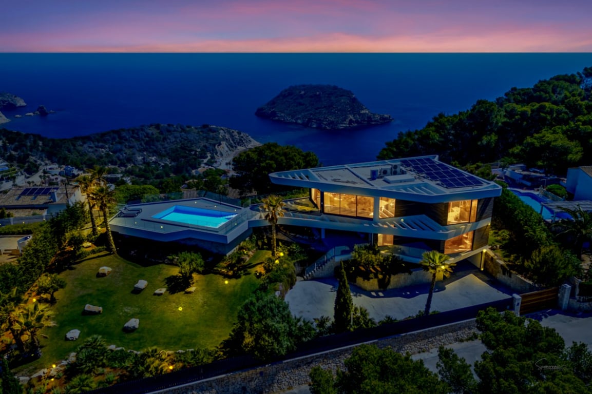 Venta. Chalet/Villa en Jávea