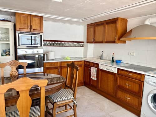 Rijwoning met 4 slaapkamers in Formentera del Segura — foto 23