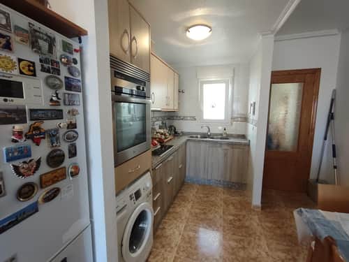 Penthouse met 3 slaapkamers, solarium en frontaal zeezicht aan de boulevard van Torrevieja — foto 12