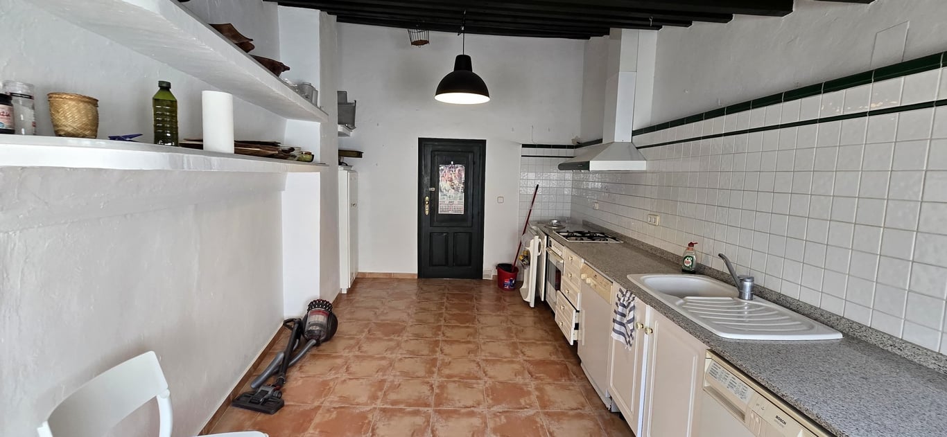 Property #RH20355 - 9