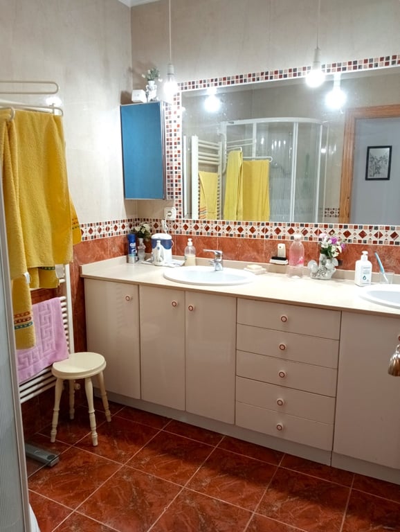 Property #RH20318 - 28