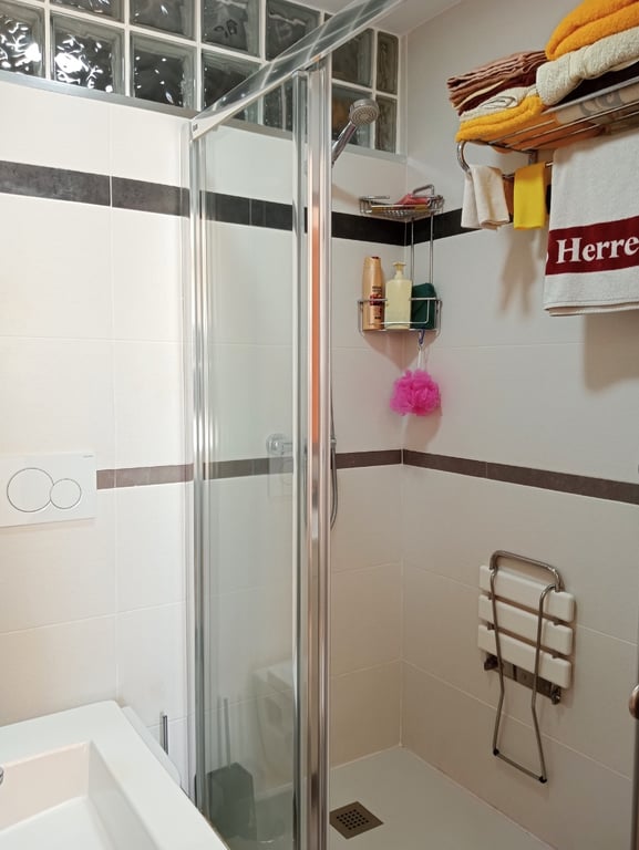 Property #RH20388 - 16