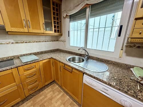 Rijwoning met 3 slaapkamers in Formentera del Segura — foto 13